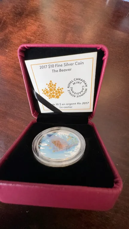 2017 $10 Fine Silver Coin The Beaver, Royal Canadian Mint, 34 mm, 15.87g, Boxed