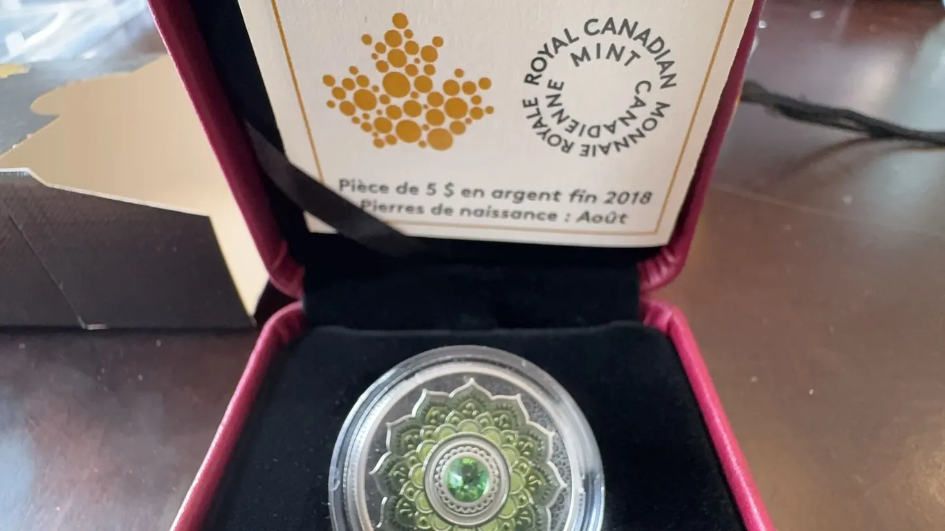 2018 $5 Fine Silver Coin Birthstones August Royal Canadian Mint Swarovski