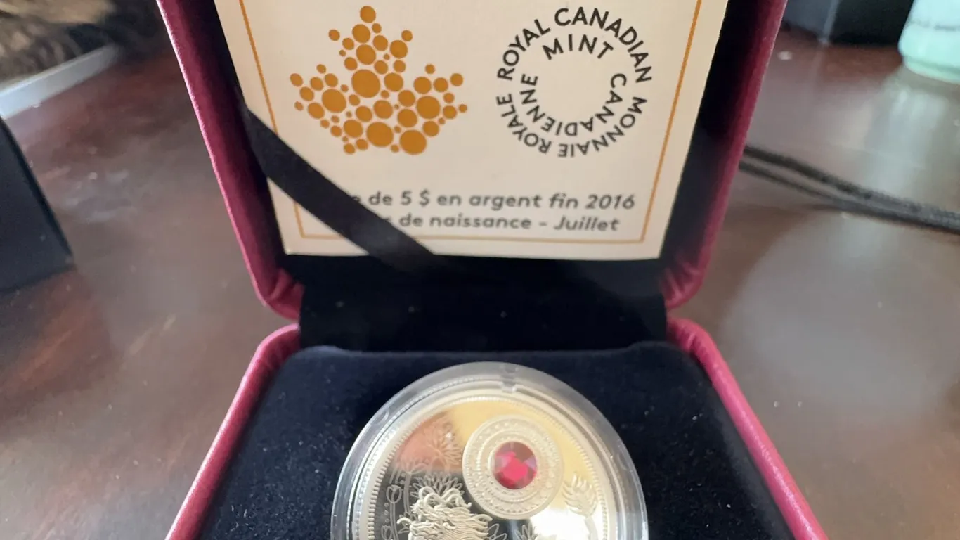 2016 $5 Fine Silver Coin Birthstones July Royal Canadian Mint With Swarovski Crystal