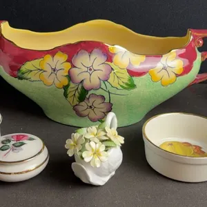 Porcelain Tableware with Floral Motifs, Including Hand-Painted Planter