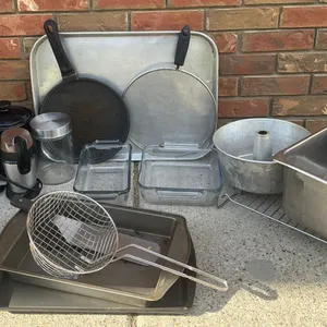 Waring NuBlend Blender, Black+Decker Grinder, Baking, Cookware, Kitchenware Lot
