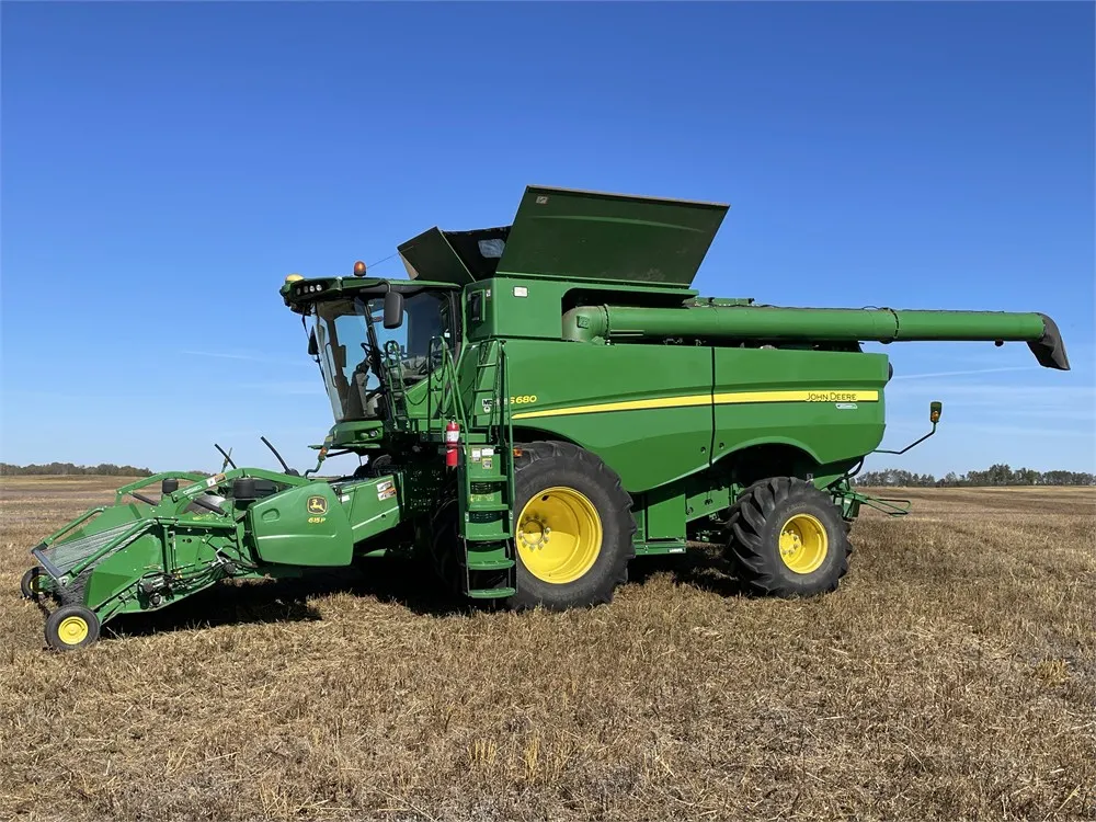 2014 JOHN DEERE S680 Combine w/ JD 615P Pickup, 1,956 Sep. Hrs, 2,830 eng. Hrs