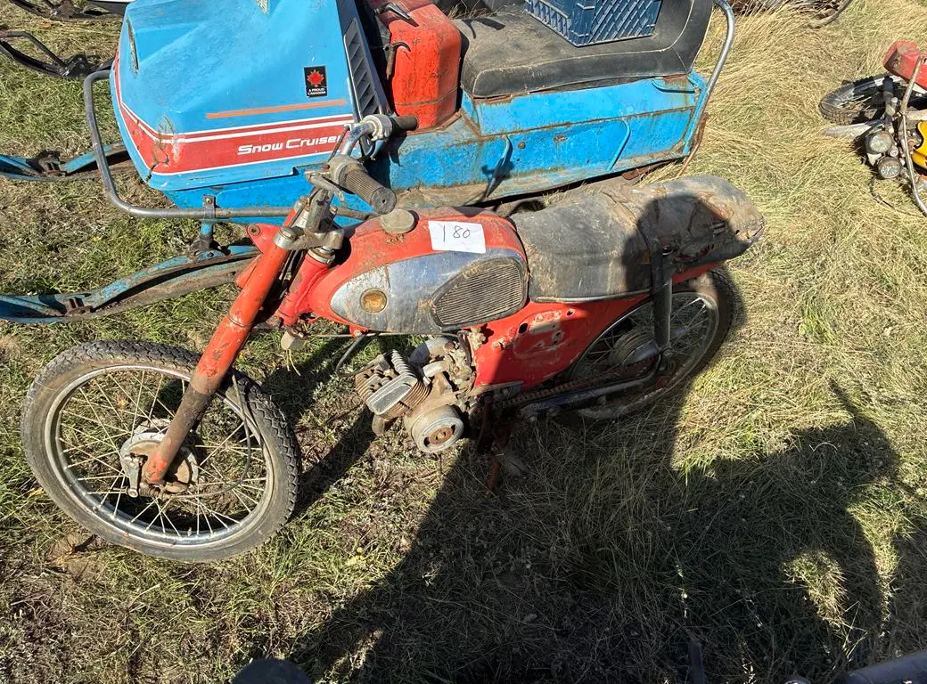Suzuki Motorbike (Non-Runner)