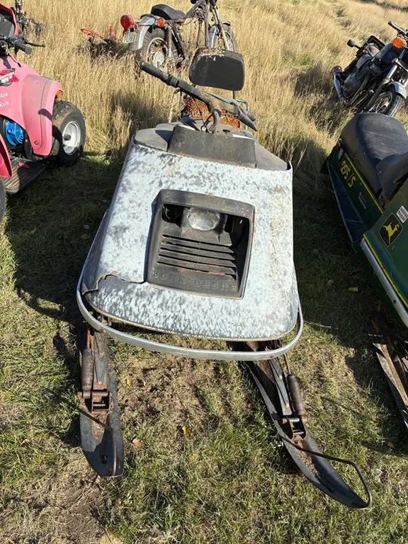 John Deere JDX4 Sled (Non-Runner)