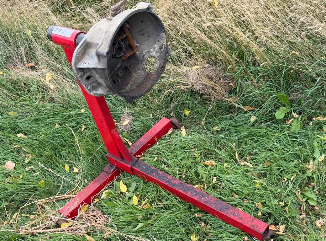 Big Red Jacks HD Engine Stand 750