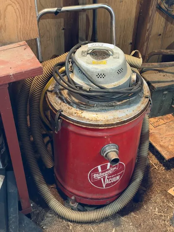 Milwaukee HD Vacuum