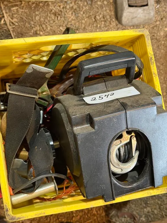 Portable Hand Crank Winch and Tie Downs