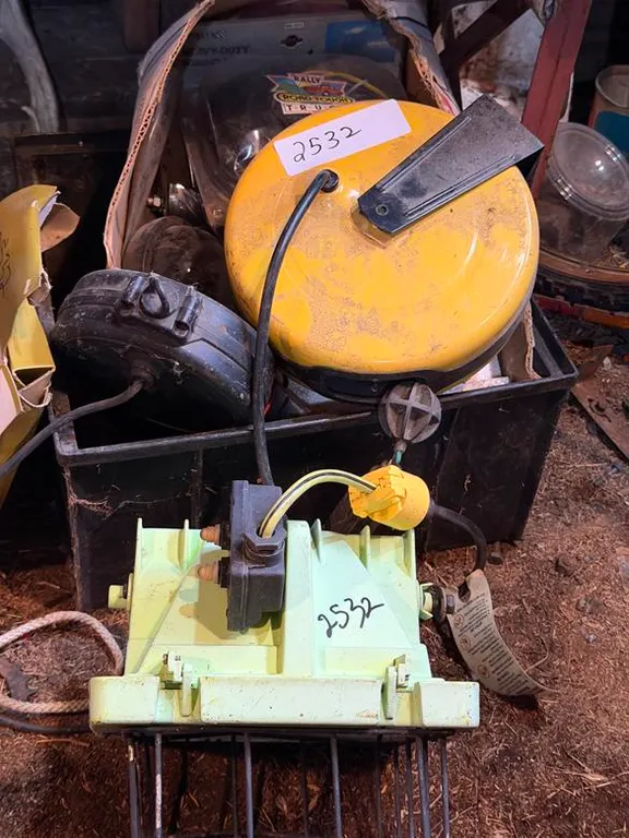 Electric Cord Reels and Lamp