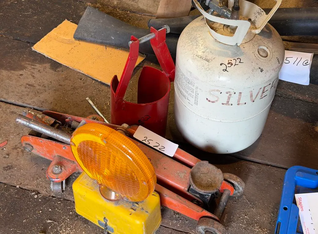 Air Canister, Jack, Flasher Light & Collar