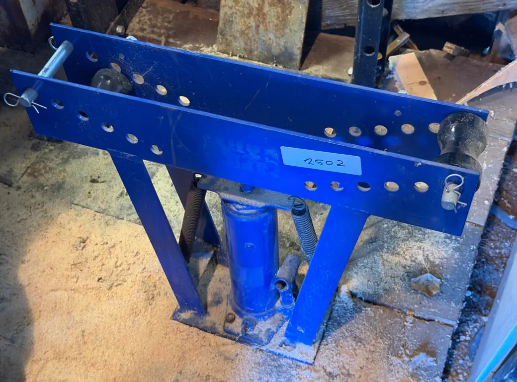 Hydraulic Pipe Bender
