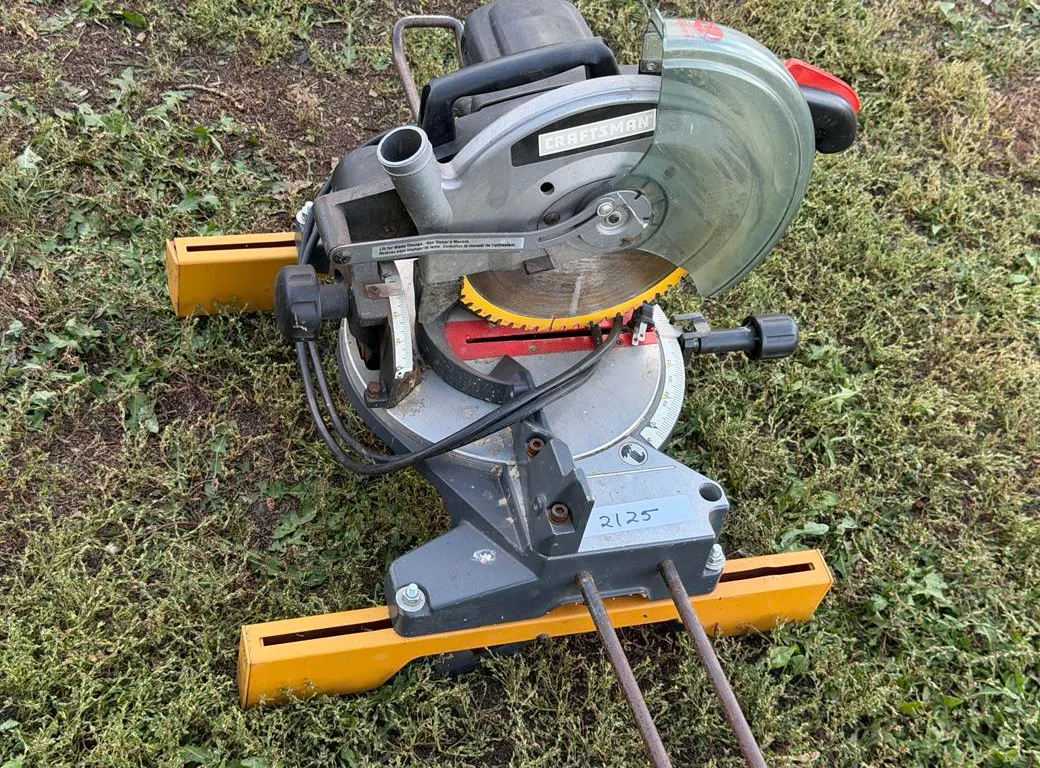 Craftsman 10" Compound Miter Saw