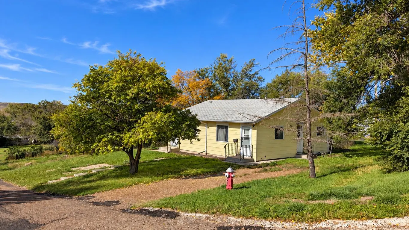 "The Duplex" Lot 7+6 Blk 13 Plan No CX679 Extension 0