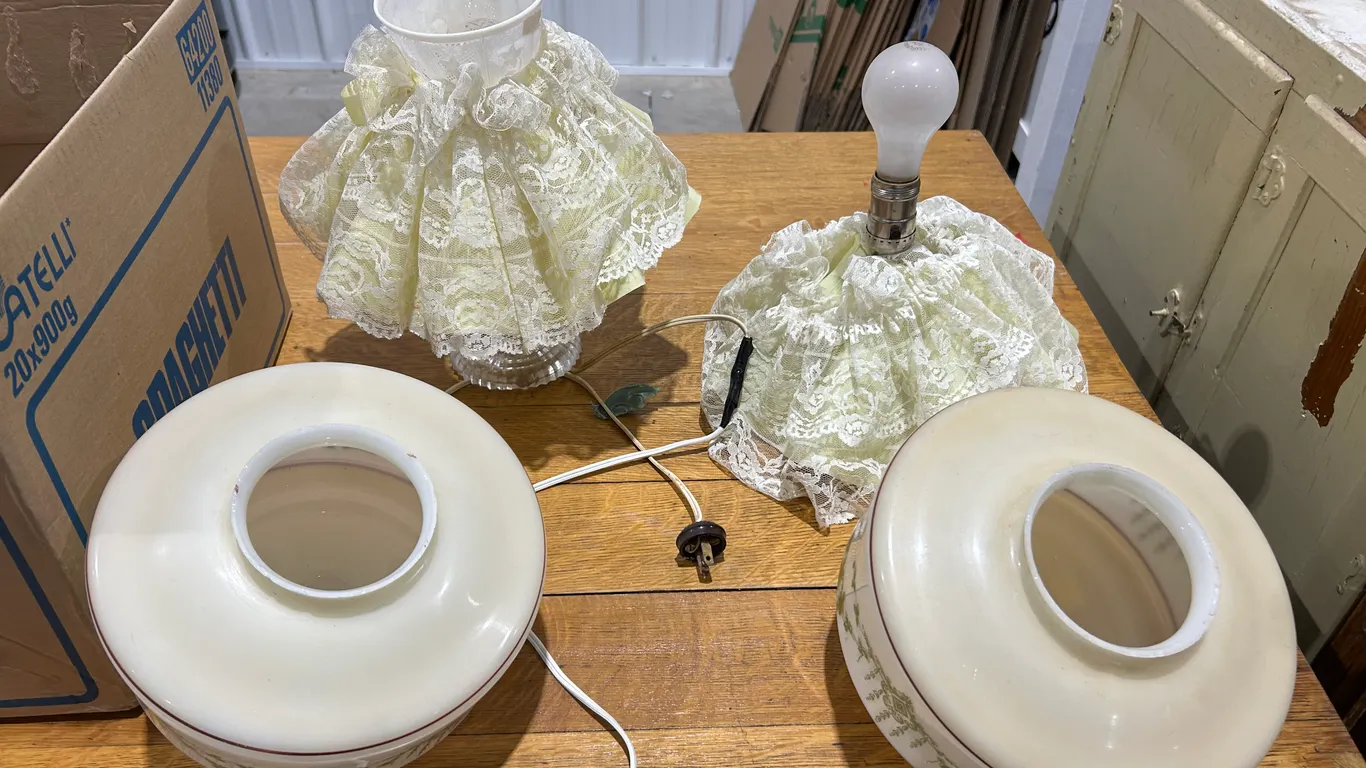 Vintage Lamps & Lights