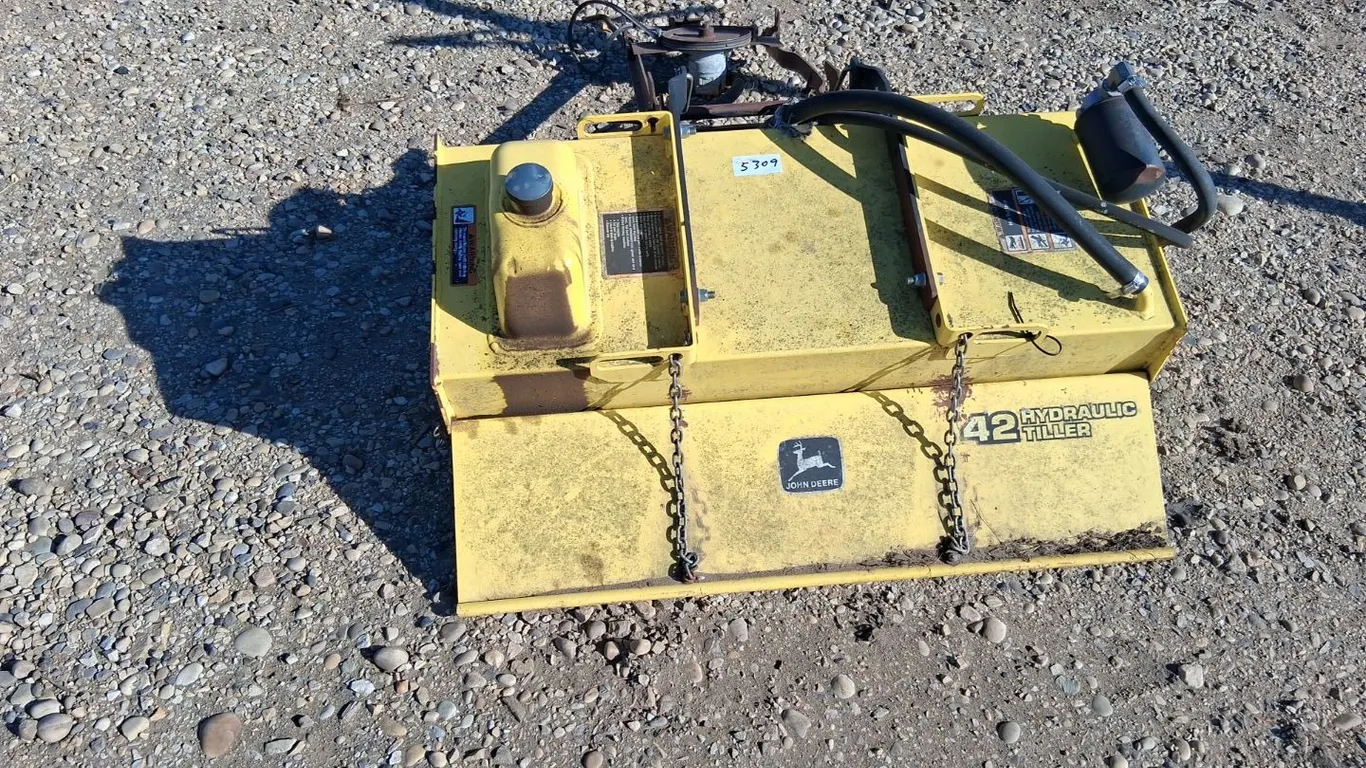 John Deere 42" Hydraulic Tiller