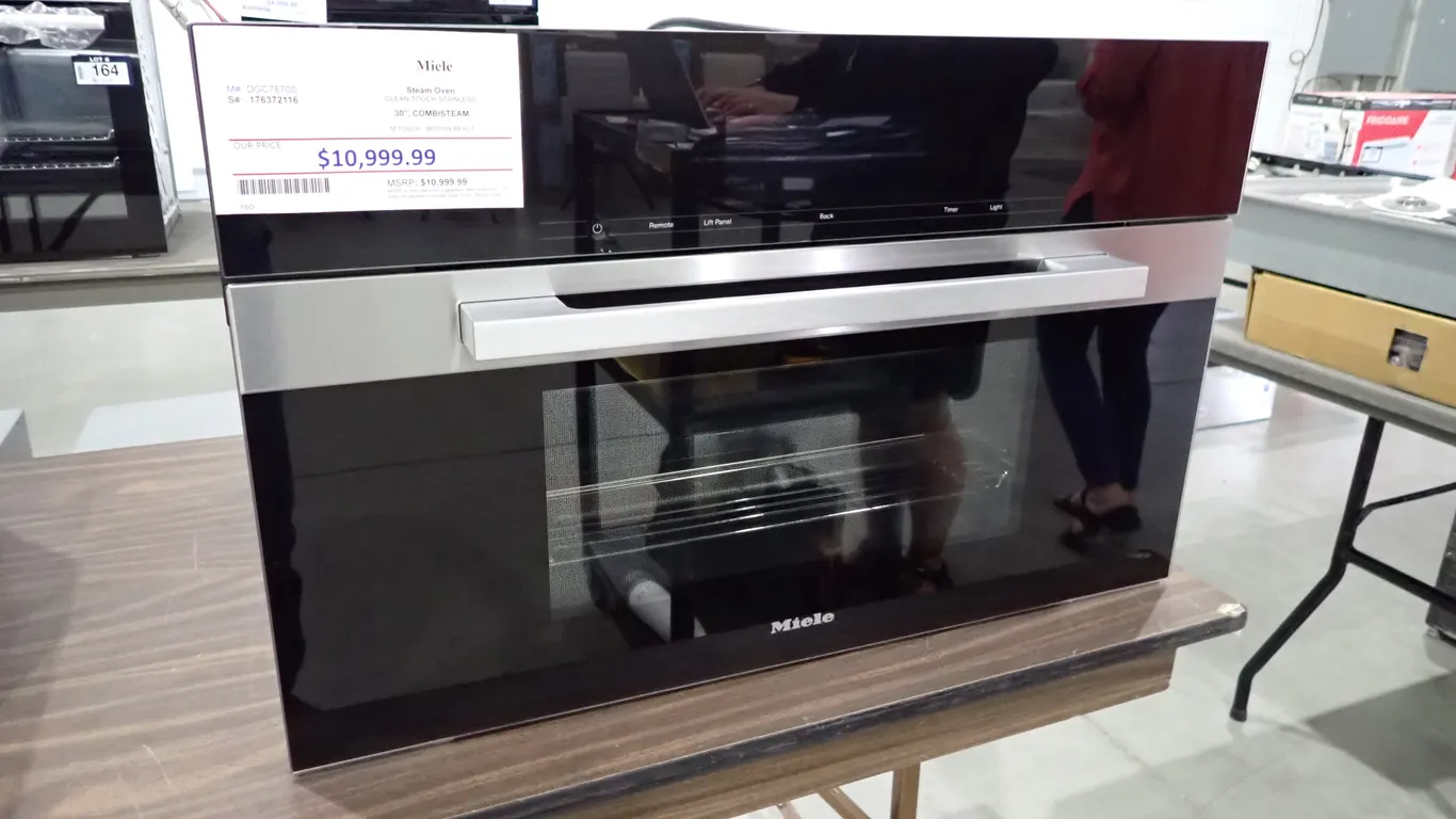 Miele DGC7870S Clean Touch Stainless 30" Combisteam Steam Oven- NOTE: PLEASE INSPECT.