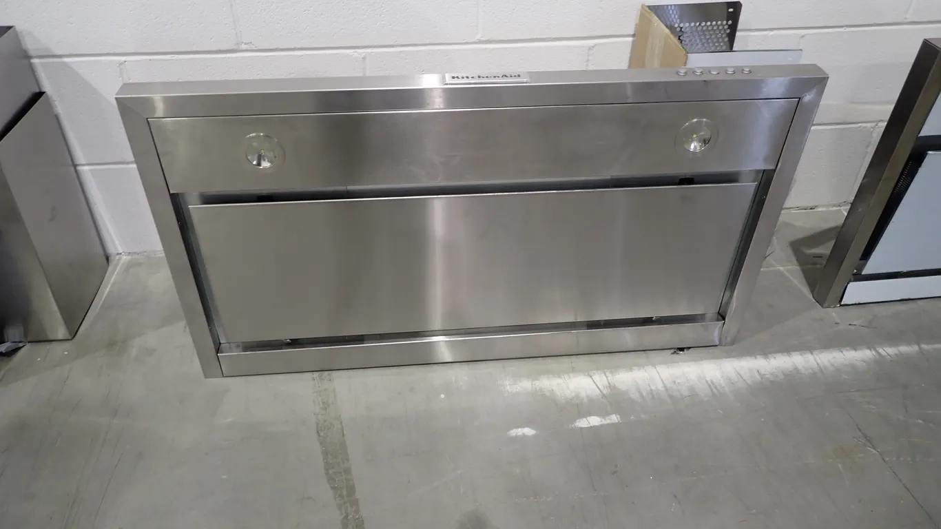 KitchenAid KVWB406DSS Stainless 36" 400cfm Wall Mount Chimney Hood- NOTE: PLEASE INSPECT.
