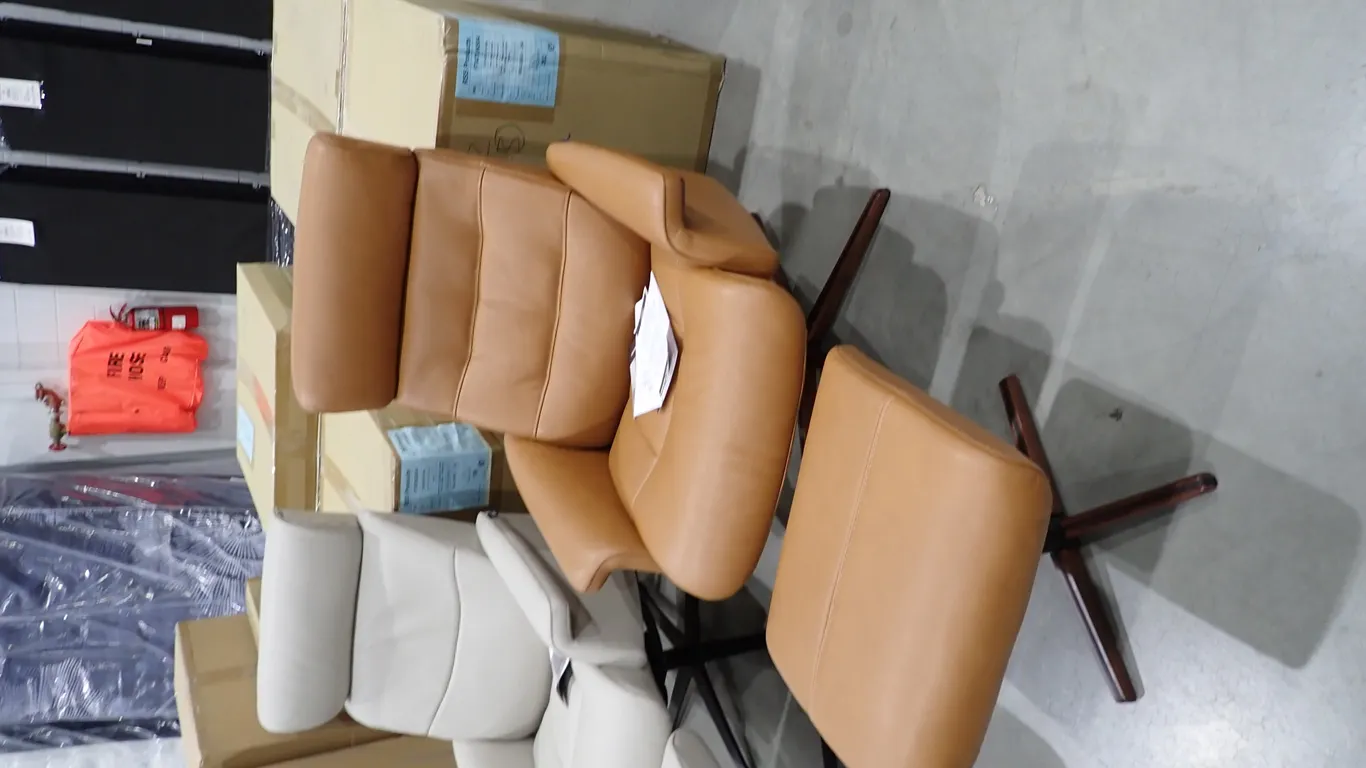 Scandi Norway Citadel M Size Noble Saddle Leather Recliner and Ottoman.