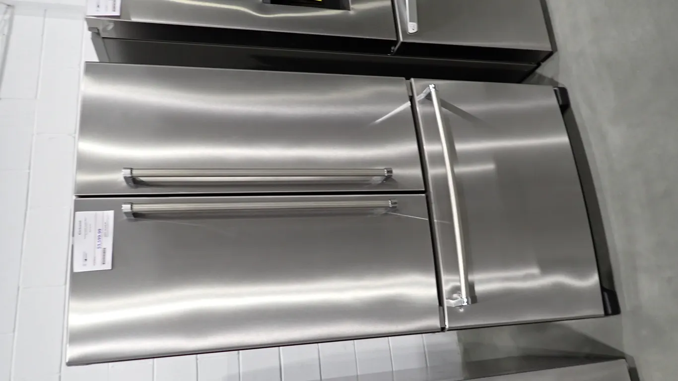 KitchenAid KRFC300EBS French Door Black/Stainless Refrigerator- NOTE: PLEASE INSPECT.
