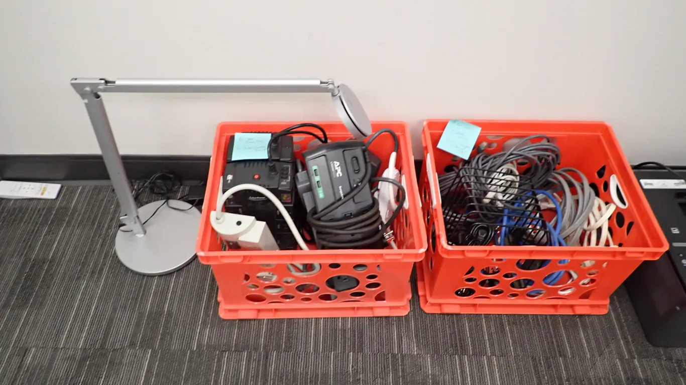 Lot of Desk Lamp, Extension Cords, Power Bars, Surge/Battery Backups, etc.