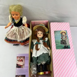 2 vintage dolls