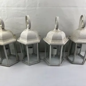 4x outdoor lanterns