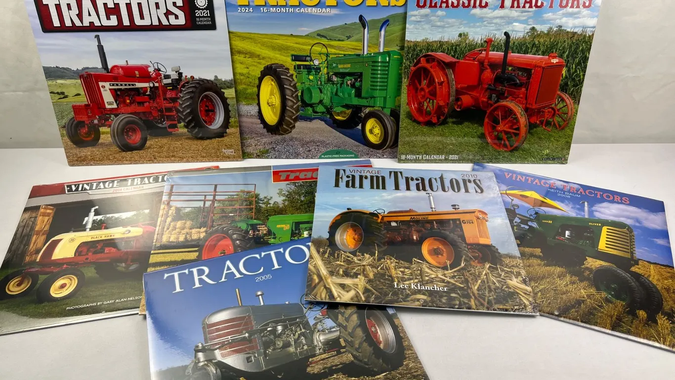 Tractor wall calendars