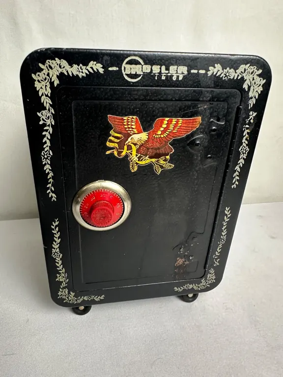 VINTAGE MONSTER JR COMBO SAFE (MISSING WHEEL)