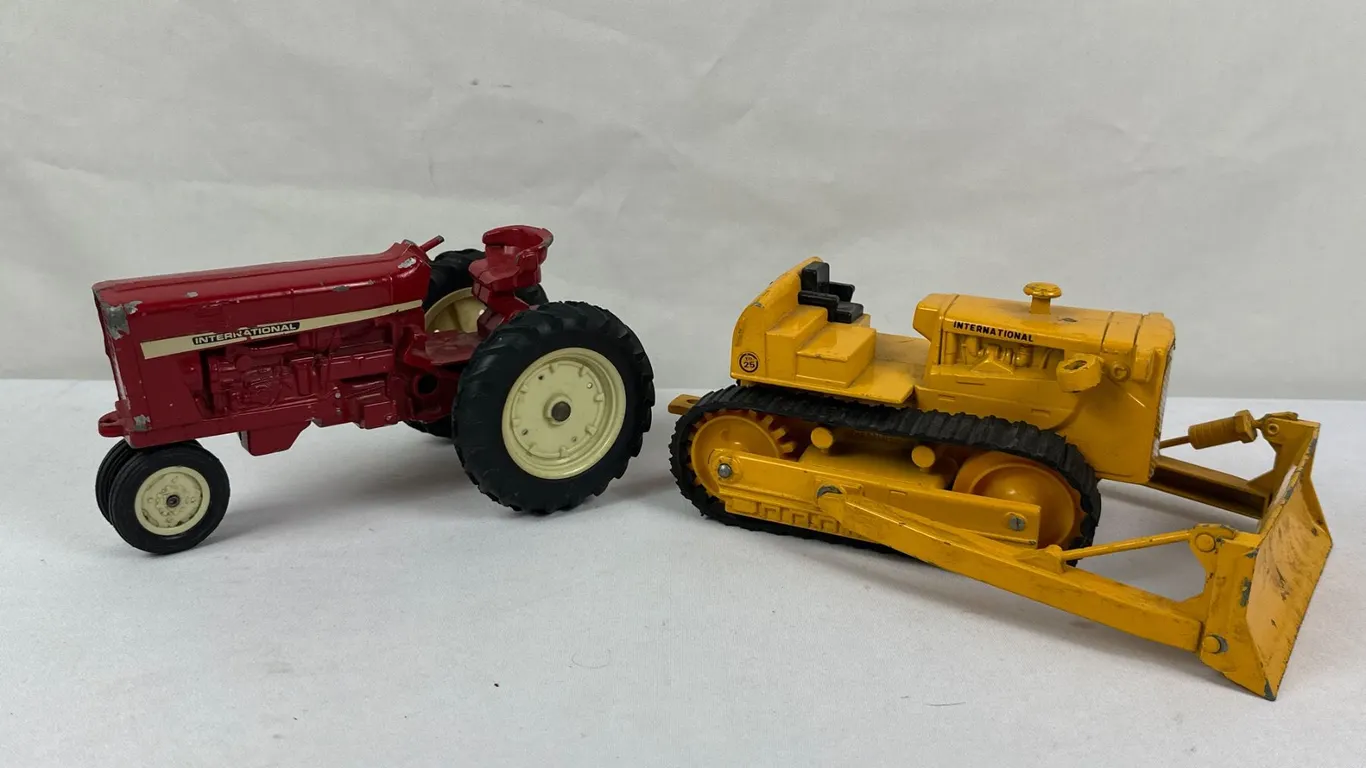 International Dozer & Tractor