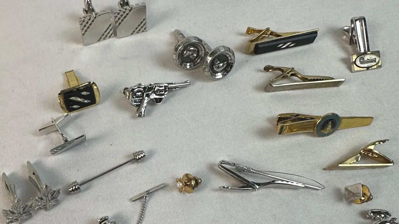 Vintage Mens Cufflinks & Tie Clips