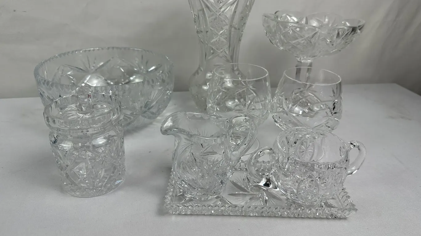 10 Pieces of Crystal