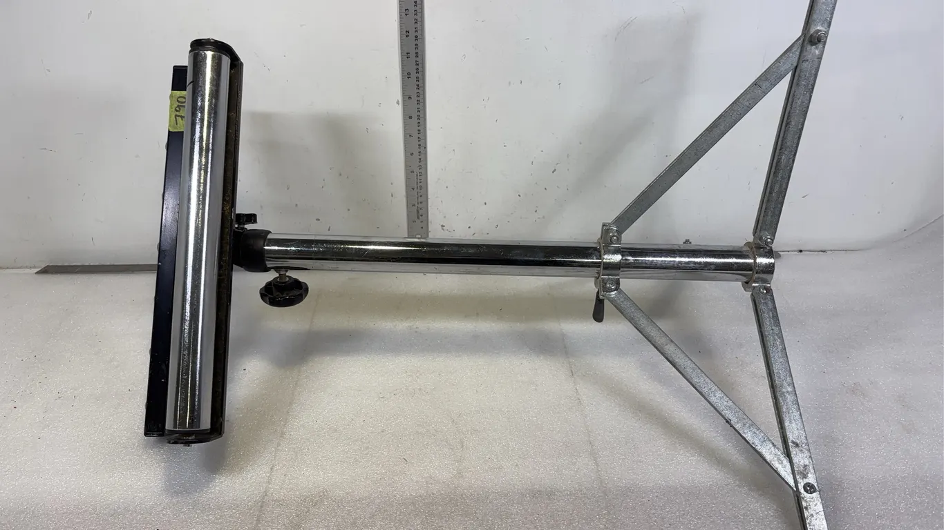 Portable Adjustable Height Roller Support Stand, 15"x25" *Unreserved*