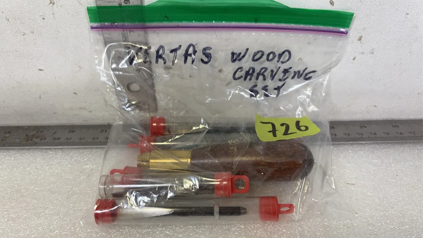 Veritas Wood Carving Set, Approx. 6 Pieces *Unreserved*