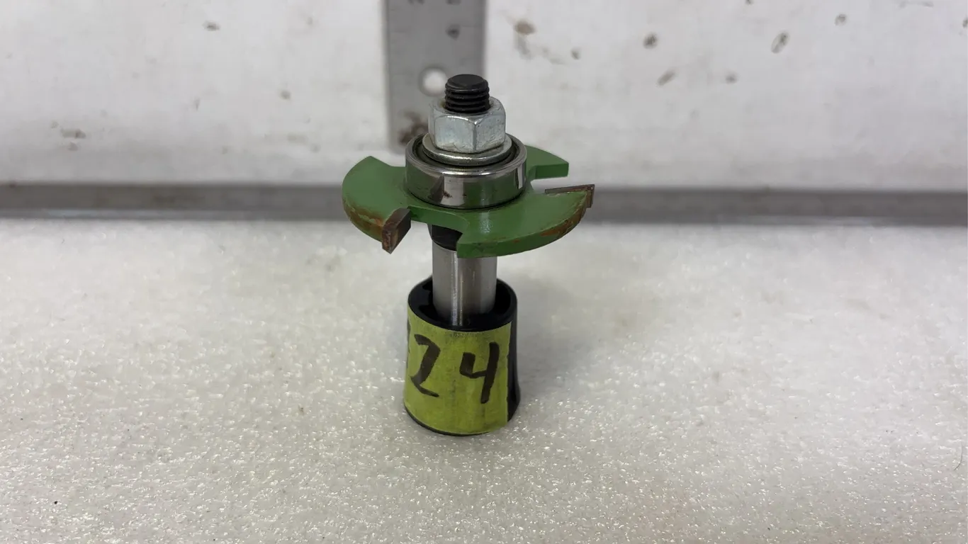 Lee Valley 1/2" 3-Wing Slotting Cutter Shaft 16J8051 *Unreserved*