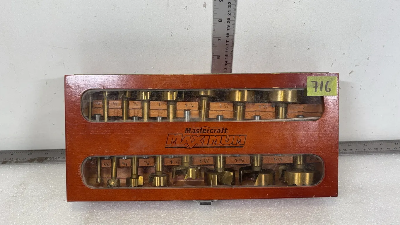 Mastercraft Maximum 16 Piece Forstner Bit Set, Approx. 13"x6"x2" *Unreserved*