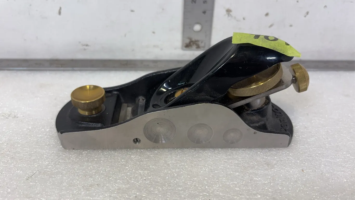 Veritas Low-Angle/Standard Block Plane, Approx. 6"x2"x3" *Unreserved*