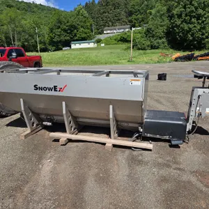 (#2) SnowEx Helixx Hopper Spreader
