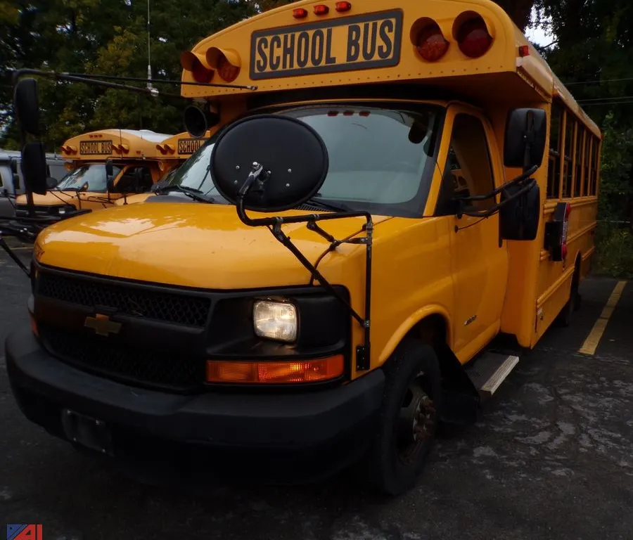 2017 Thomas Express Minotour School Bus