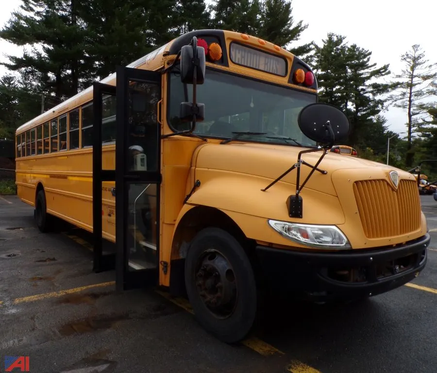 2015 IC CE School Bus