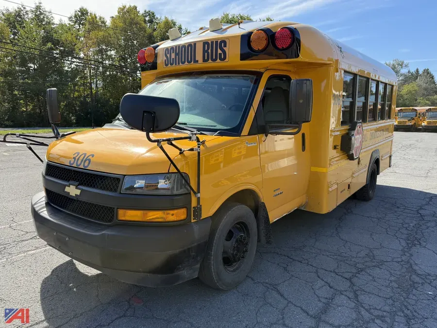 2020 Chevy Express G4500 Mini School Bus
