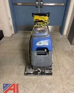 Clipper 12 Carpet Extractor