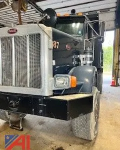 1998 Peterbilt 357 Dump Truck