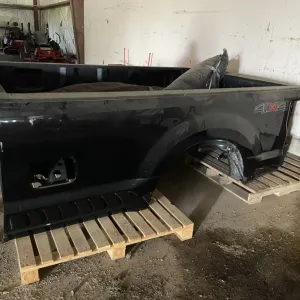 2021 Ford F350 8FT Box
