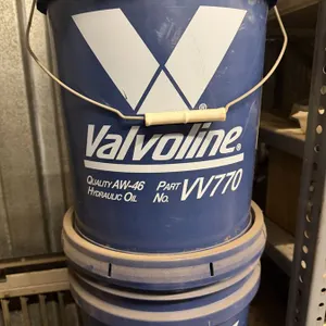 Valvoline AW46 Hydraulic Oil P/N VV770