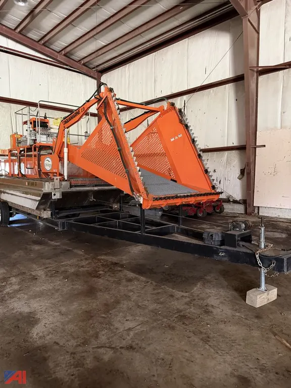 2017 Aquamarine Weed Harvester Model H5-200