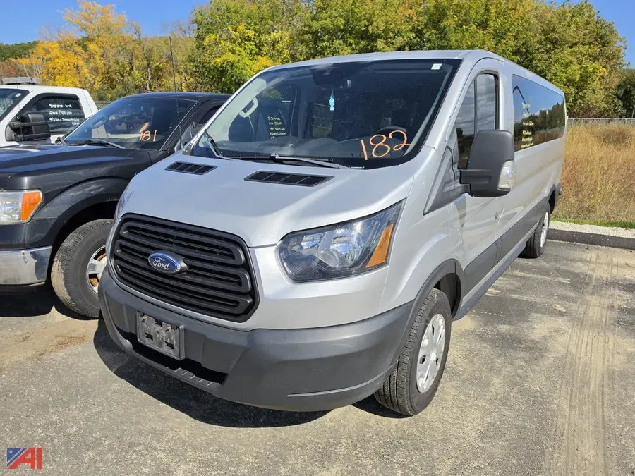 2019 Ford Transit 350 Passenger Van (K541)
