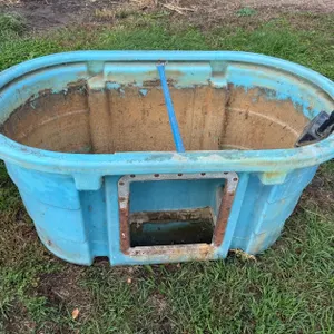 Poly Hog Water Tank With Float