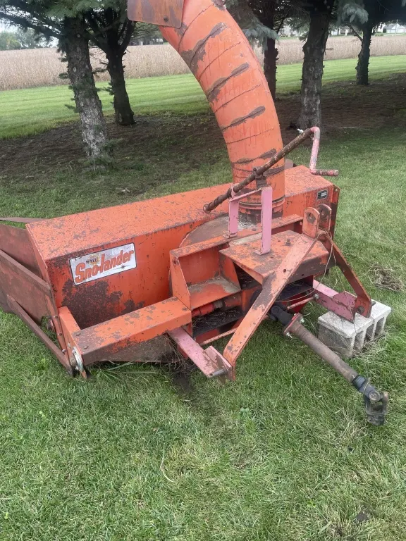 6’ Sno-Lander Snow Blower, New Knuckle Last Year on Front Part of PTO, Blew Snow Last Winter