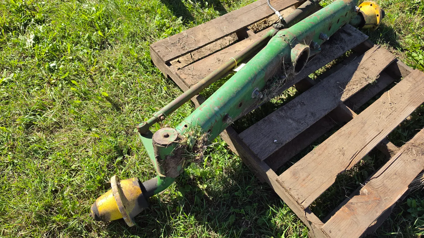 Rear Axle off a John Deere 7720 Combine