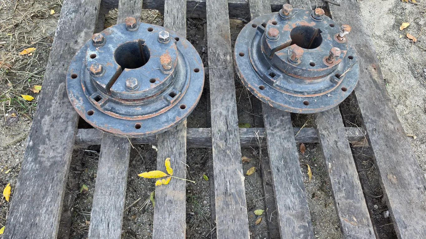 3 7/8” Hubs off Case 2394