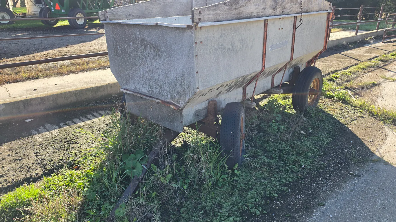 Galvanized Flair Box on John Deere Running Gear, Wood Floor